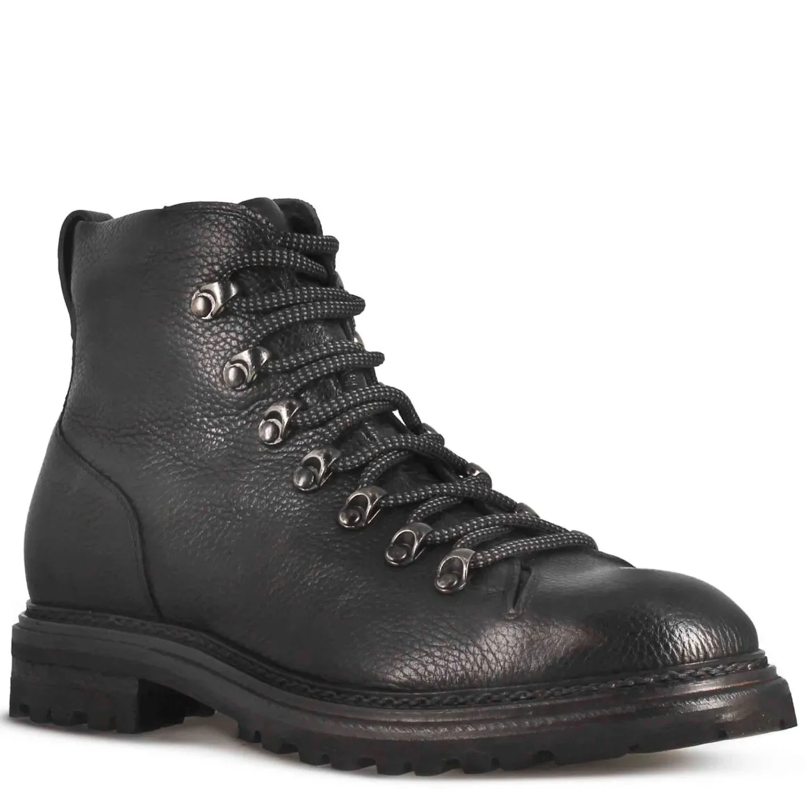 Anfibio In Pelle Colore Nero Con Allacciatura E Suola In Gomma Vibram