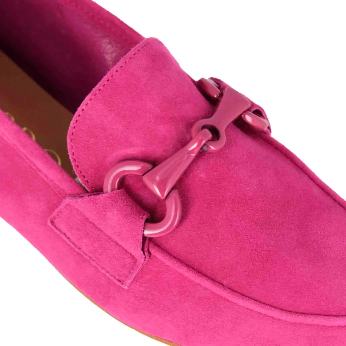 Mocassino Da Donna In Pelle Scamosciata Con Morsetto Colore Fucsia