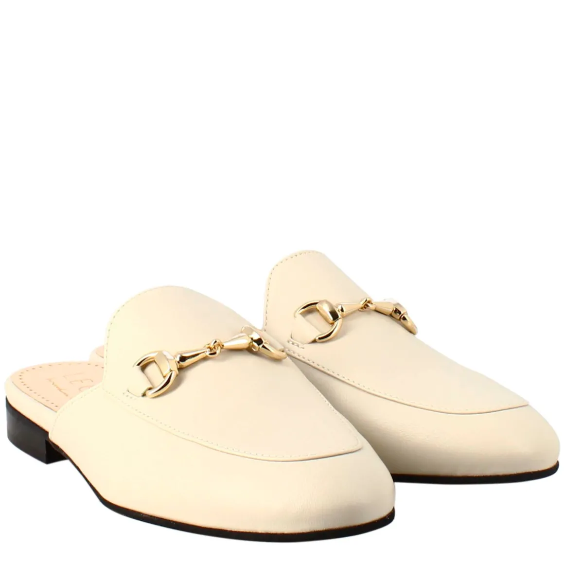 Sabot Bianca Con Fibbia Dorata E Fondo In Vero Cuoio