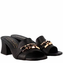 Sandalo Aperto Con Fibbia Da Donna In Pelle Colore Nero