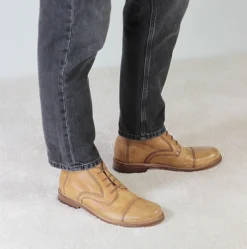 Stivaletti Da Uomo Allacciati In Pelle Colore Beige